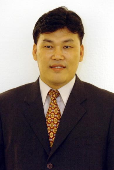 정기홍 논설위원