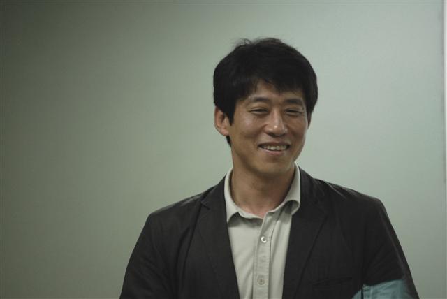 신동호 시인