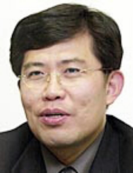 윤창현 서울시립대 경영학 교수