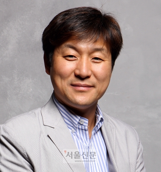 최진봉 성공회대 신문방송학과 교수