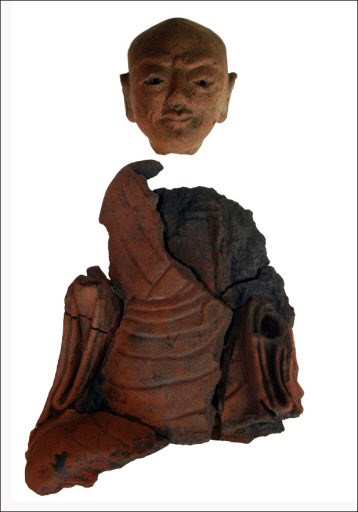 영남문화재연구원은 보물 제53호인 예천 개심사지 오층석탑 주변에서 개심사지 관련 건물지로 판단되는 건물지 2동과 고려 시대 소조 나한상을 발굴했다고 15일 밝혔다. 연합뉴스