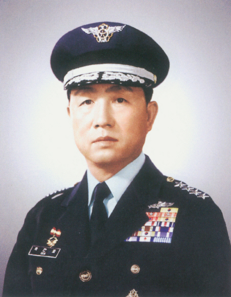 옥만호 전 공군참모총장
