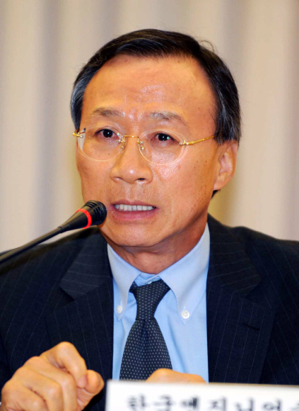 김동진 한국엔지니어클럽 부회장