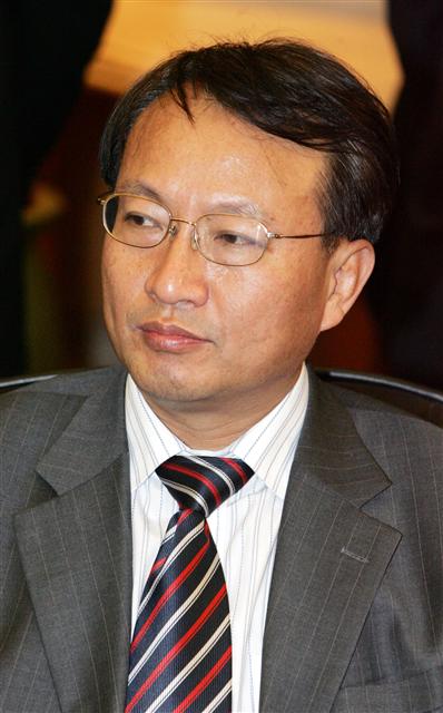 한기범 통일연구원 초청연구위원·전 국정원 3차장