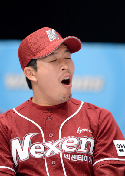김병현(넥센)은 무료한 듯 하품을 하고 있고 있다. 김도훈 기자 dica@sportsseoul.com