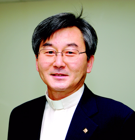 남상헌 신부