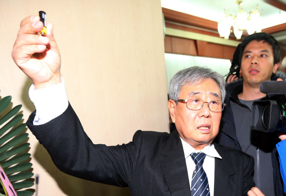 “AA형 건전지로 고문… 영화는 과장”