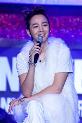 장근석