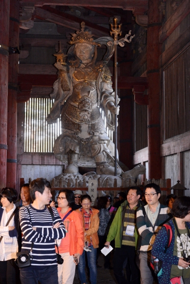 일본속의 한국문화 유적 답사 단일 목조건물로는 세계최대규모인 도다이지(東大寺). 이종원 선임기자 jongwon@seoul.co.kr