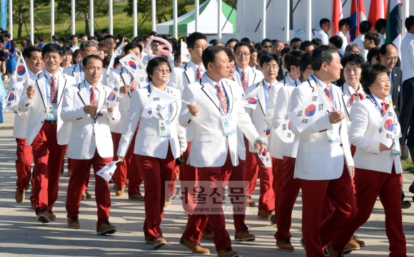 대한민국 입촌. 정연호기자 tpgod@seoul.co.kr