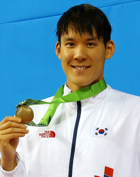 <아시안게임> 동메달 손에 든 박태환