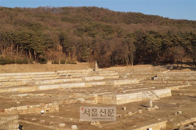 양주 회암사터 전경.