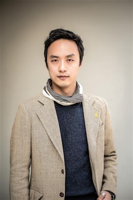 ‘다큐 연극’을 주도하고 있는 연출가 이경성.