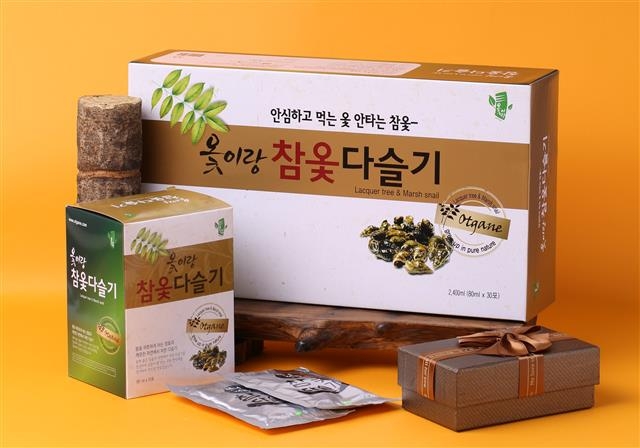 ‘홍삼 참옻 위간보’는 참옻에 홍삼, 마카, 유황오리 등 인기 있는 제품을 함께 담은 진약 제품이다. 옻가네 제공