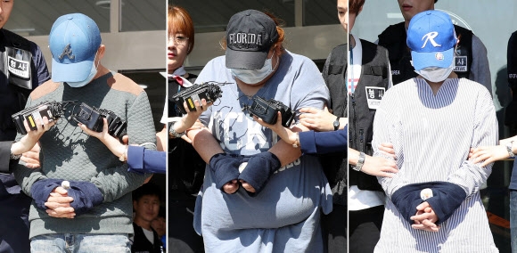 2년 전 입양한 6살 딸을 학대하고 살해한 뒤 시신을 불에 태워 훼손한 혐의를 받는 A(47·왼쪽부터)씨, A씨 아내 B(30)씨, 동거인 C(19)양이 구속 전 피의자심문(영장실질심사)을 받고자 4일 오후 인천시 남동구 남동경찰서를 나서고 있다. 연합뉴스