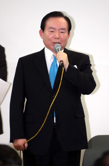 이인제 전 새누리당 최고위원 ‘반성,다짐,화합’