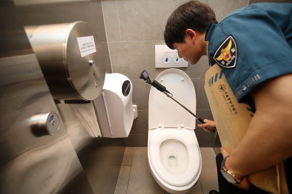 몰카를 찾아라… 경찰, 석달간 집중단속