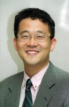 이석우 국제부 선임기자