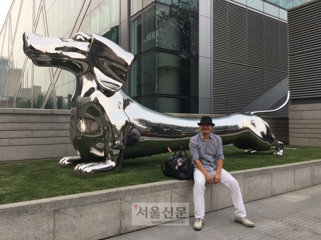 중국에서 활동하는 조각가 이승구 作. 베이징 파크뷰그린에 설치된 작품. 작가 제공