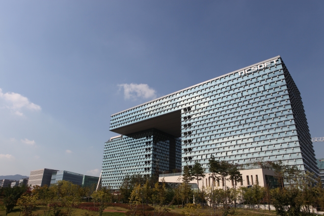 경기 판교에 위치한 엔씨소프트 R&D센터 전경