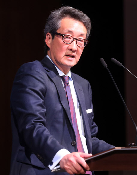 미국 싱크탱크 전략국제문제연구소(CSIS)의 빅터 차 한국 석좌