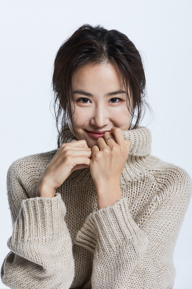 소프라노 박혜상이 다음달 발매되는 데뷔 앨범을 기념해 11월 20일 서울 잠실 롯데콘서트홀에서 단독 리사이틀을 갖는다. 크레디아·안하진 제공