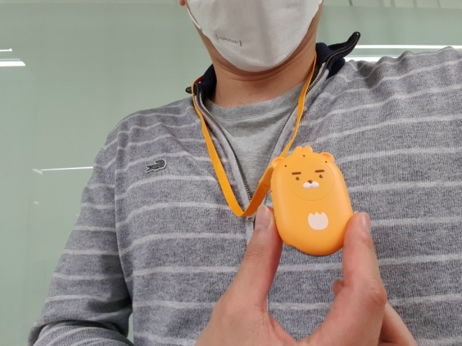 카카오엔터프라이즈가 새로 내놓은 인공지능(AI) 음성인식 기기 ‘미니링크’