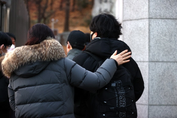 [수능] 고사장 향하는 수험생들