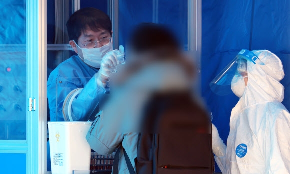 수능 감독관 코로나19 선제 진단검사
