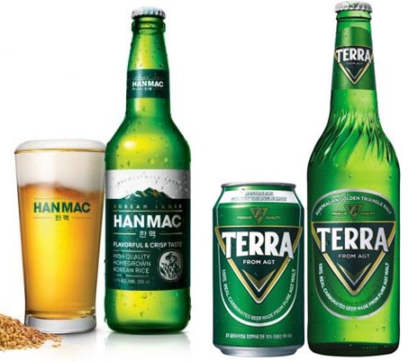 맥주 업계 1위인 오비맥주가 지난달 하이트진로 ‘테라’를 잡고자 국산 쌀로 만든 맥주 ‘한맥’을 출시했다. 업계에서는 이번 출시를 테라에게 뺏긴 녹색병 맥주시장을 견제하겠다는 전략으로 해석한다. 하이트진로·오비맥주 제공