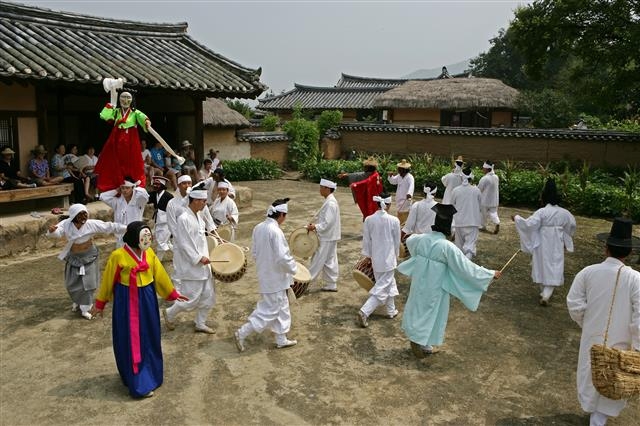 하회별신굿탈놀이(69호) 국립무형유산원 제공