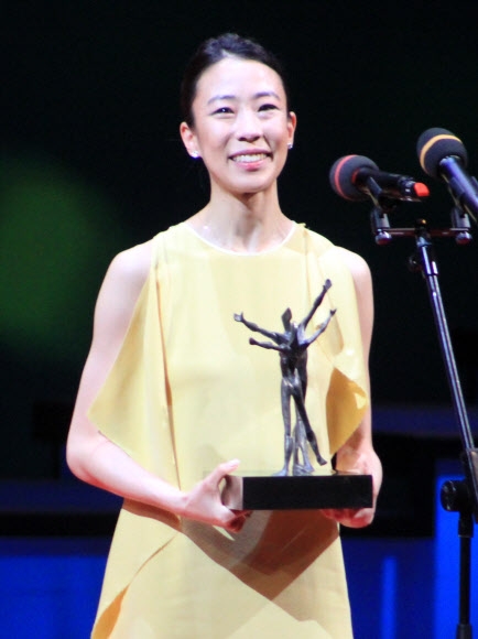 2018년 박세은은 조지 발란신의 안무작 ‘보석’ 3부작 중 ‘다이아몬드’로 세계 권위의 무용상인 브누아 드 라 당스 수상의 영예를 안았다. 서울신문 DB