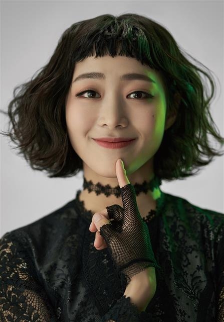 화려한 퍼포먼스로 강렬한 무대를 선사한 뮤지컬 ‘비틀쥬스’를 이끈 신예 홍나현과 장민제(사진)는 “잘 해낼 것”이란 믿음으로 어려운 연습 과정과 엄청난 에너지가 필요한 무대를 모두 이겨 냈다. CJ ENM 제공