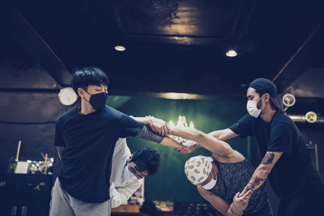 국립현대무용단 ‘힙합’ 공연에서 선보이는 김설진 안무가의 ‘등장인물’ 연습 모습. 국립현대무용단 제공