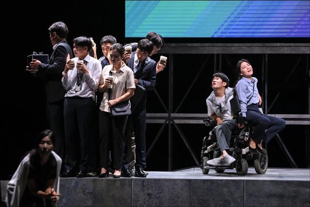 서울시극단 ‘천만 개의 도시’ 공연사진. 세종문화회관 제공