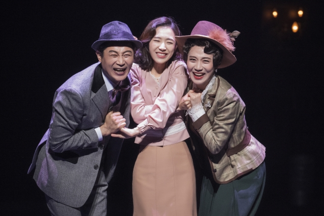 뮤지컬 ‘레베카’ 공연 사진. EMK뮤지컬컴퍼니 제공