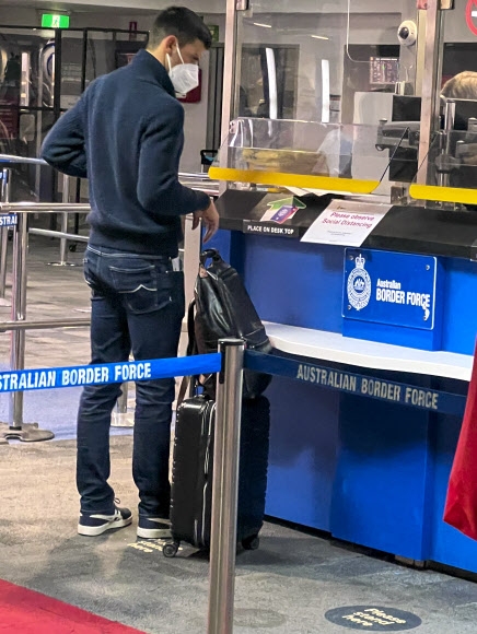호주 입국 거부당한 조코비치