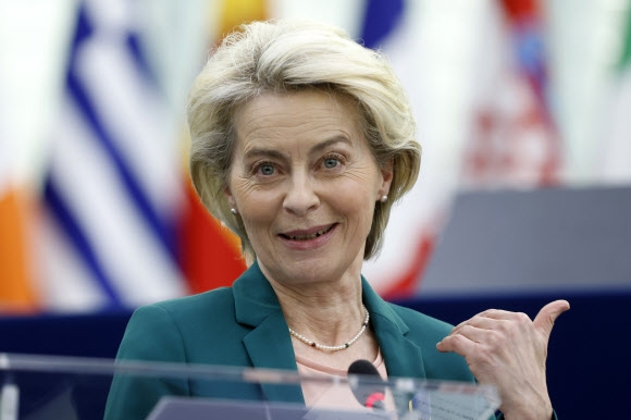 우르줄라 폰데어라이엔 EU 집행위원장. 스트라스부르 AP 연합뉴스