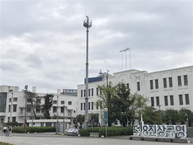 광주민주화운동 마지막 전투가 있었던 옛 전남도청 본관. 오성인 시인 제공