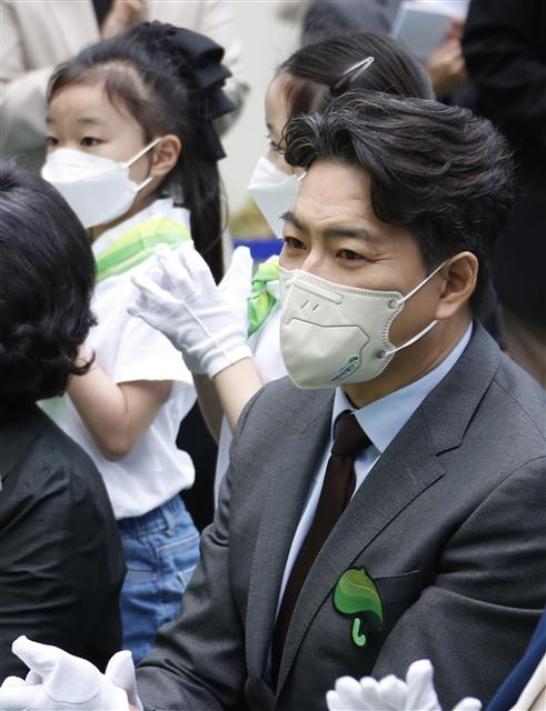 삼둥이 아빠 송일국 ‘2022 어린이말씀 선포식’ 참석