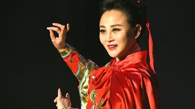 40살의 나이로 숨진 경극 배우 추란란. 유튜브 캡처