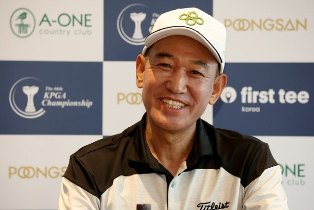 KPGA 선수권 최고령 컷 통과 김종덕