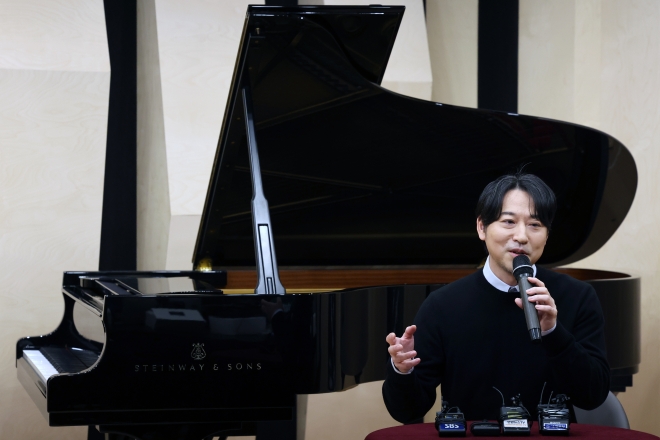 20일 작곡가 겸 피아니스트 이루마 기자간담회. 뉴시스