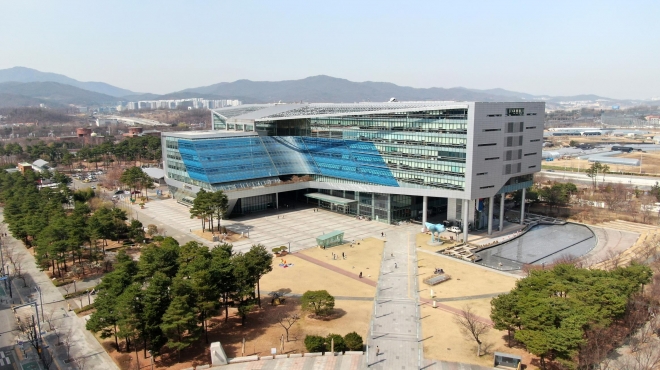 경기 성남시 중원구 성남대로 성남시청