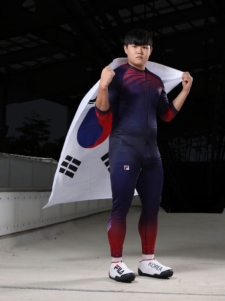 18세 유망주 소재환은 봅슬레이의 매력으로 “폭발적으로 뛰어나가는 첫 순간과 스피드”를 꼽았다. 강원2024 제공