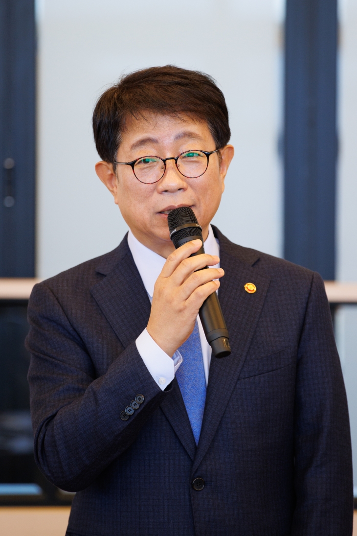 박상우 국토교통부 장관이 5일 정부세종청사 인근 식당에서 가진 국토부 출입기자단과의 오찬간담회에서 발언하고 있다. 2024.02.05. (사진=국토부 제공)