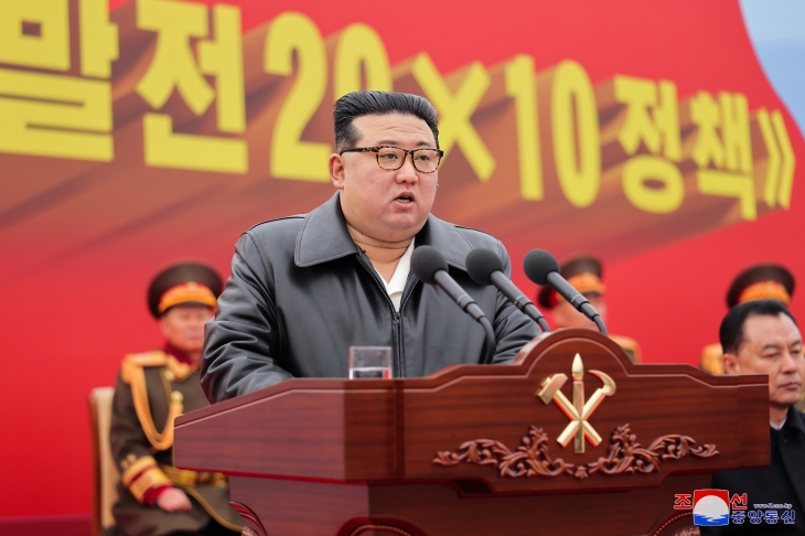 북, ‘지방발전’ 첫 공장 착공…김정은 “이제야 시작 자괴심에 송구”