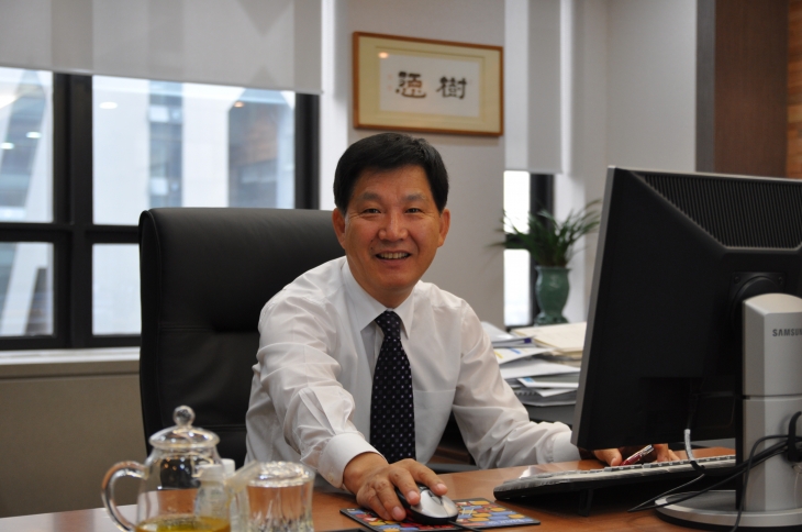 김익래 전 다우키움그룹 회장