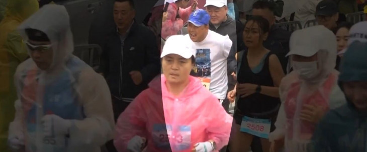 ‘2024 삼척 황영조 국제마라톤대회’에 출전한 이봉주. 유튜브 ‘강원일보TV’