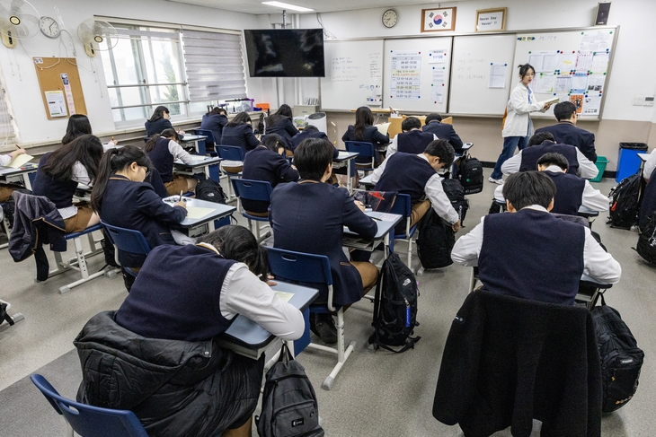 대법원이 15일 서울시 교육감이 ‘서울시교육청 기초학력 보장 지원에 관한 조례안’을 무효로 해달라며 서울시의회를 상대로 낸 소송을 원고패소로 판결, 학교별 기초학력 진단검사 공개의 길을 열었다. 사진은 내용과 상관없음. 서울신문DB